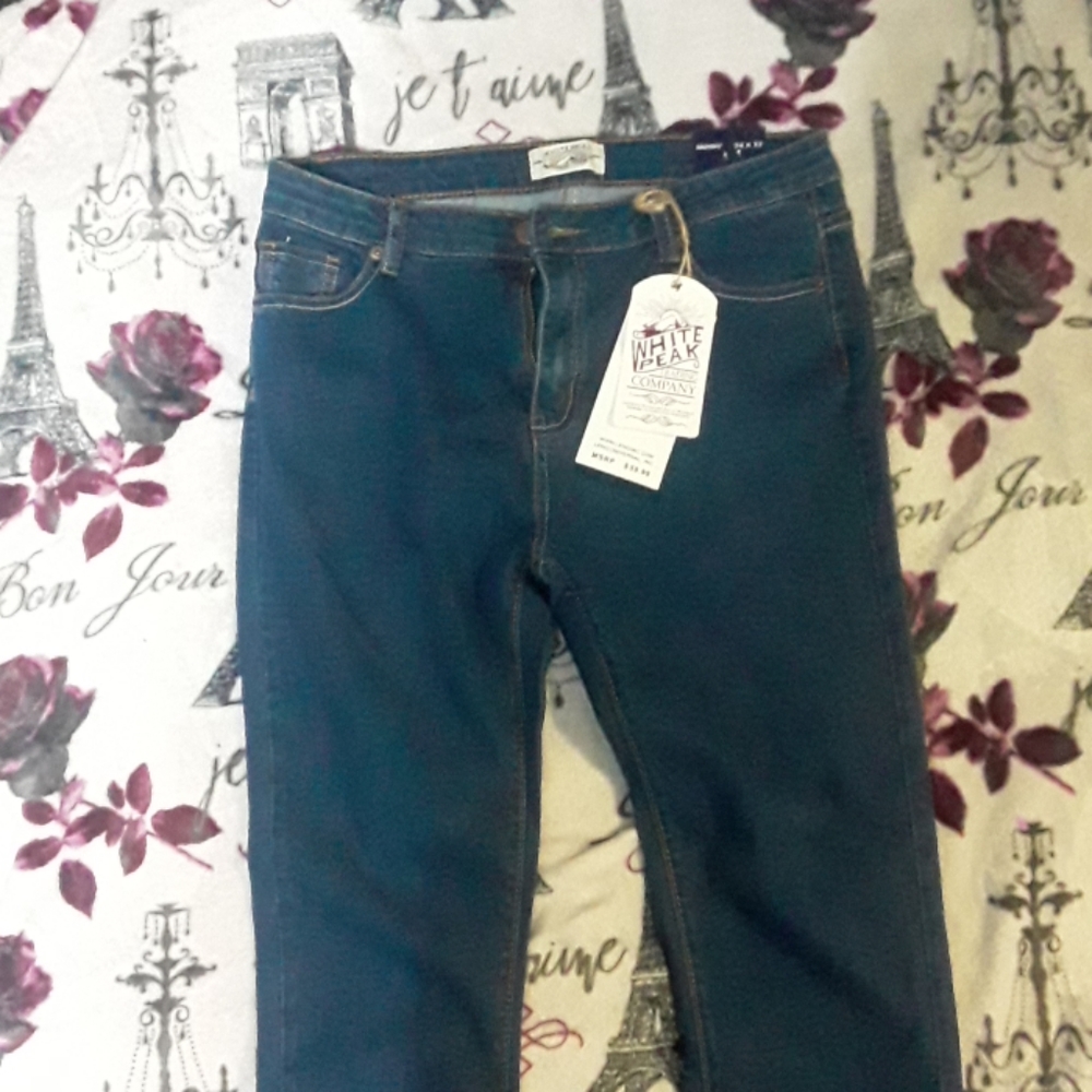 Brand new with tags white peak jeans